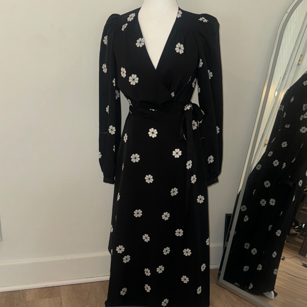 Kate Spade Black and White Floral Long Sleeve Dress